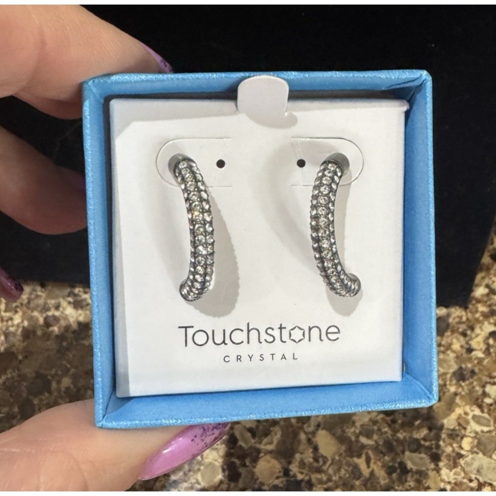 Touchstone Crystal Helix Earrings‎ Oxidized Silver Plating New